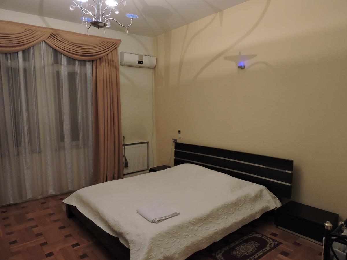 1 Shota Rustaveli Avenue Apartment Tbilisi Luaran gambar