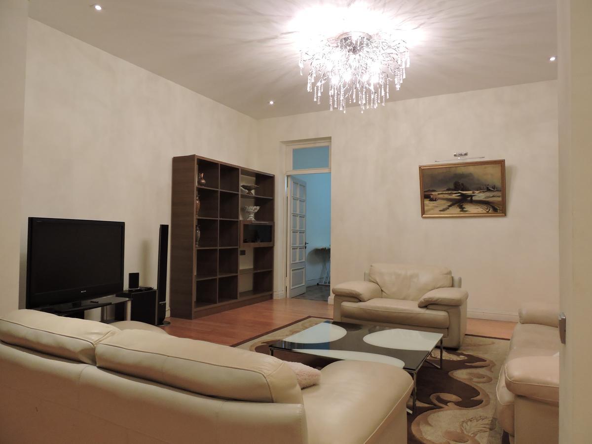 1 Shota Rustaveli Avenue Apartment Tbilisi Luaran gambar